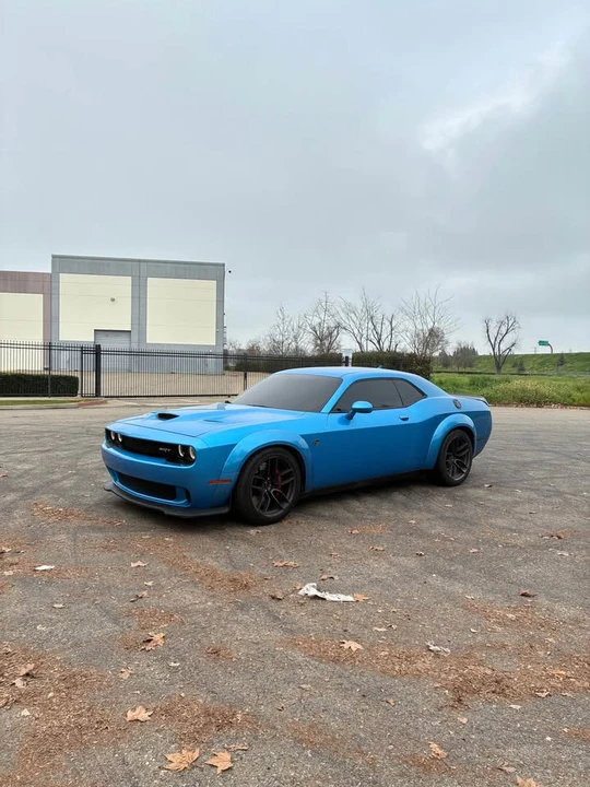 2015 Dodge Challenger SRT Hellcat 3rd Gen - Image 5 of 9