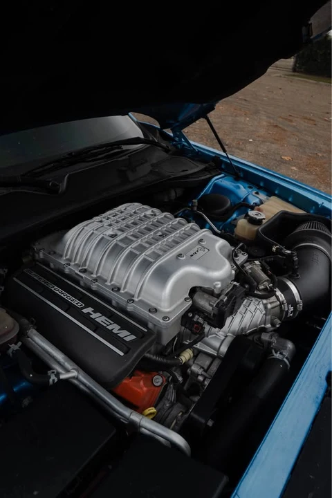 2015 Dodge Challenger SRT Hellcat 3rd Gen - Image 2 of 9