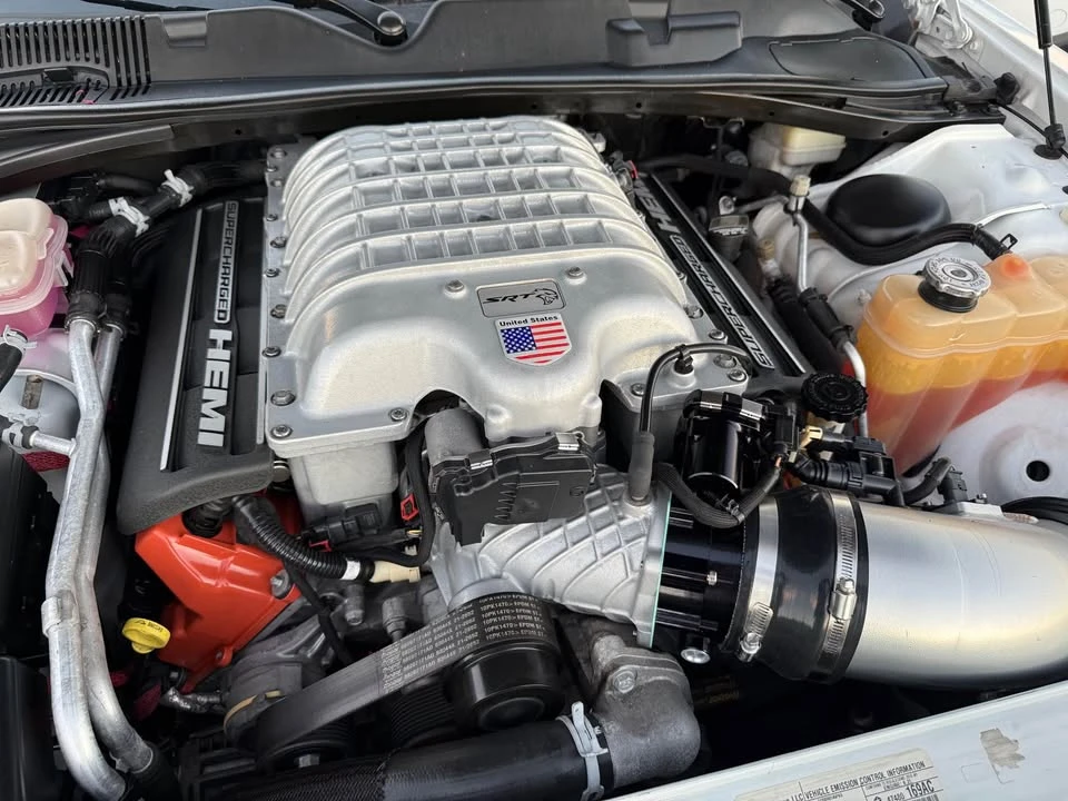 2015 Dodge Challenger SRT Hellcat 3rd Gen - Image 9 of 11