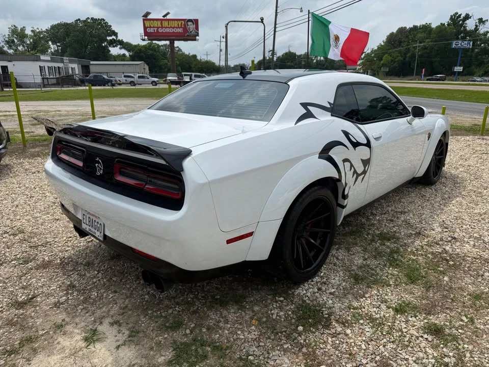 2015 Dodge Challenger SRT Hellcat 3rd Gen - Image 3 of 11