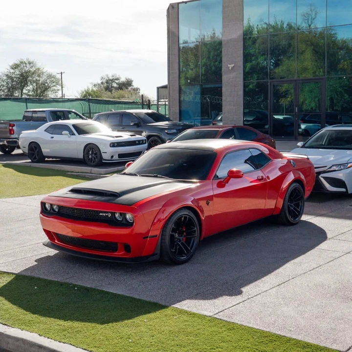 2015 Dodge Challenger SRT Hellcat 3rd Gen - Image 4 of 20