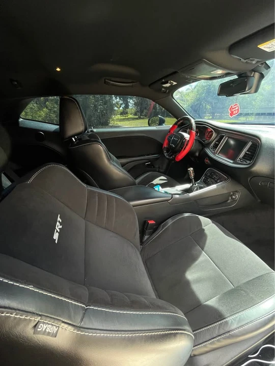2015 Dodge Challenger SRT Hellcat 3rd Gen - Image 10 of 14