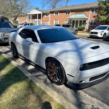 2015 Dodge Challenger SRT