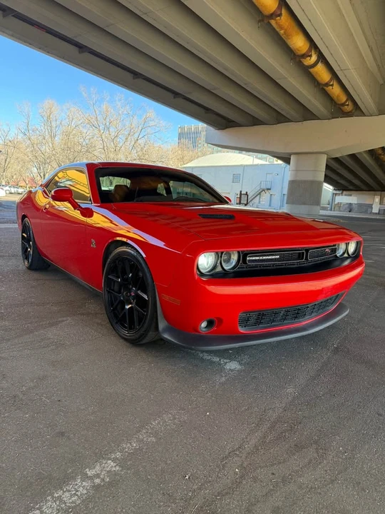 2015 Dodge Challenger SRT8 & 392 3rd Gen - Image 4 of 14