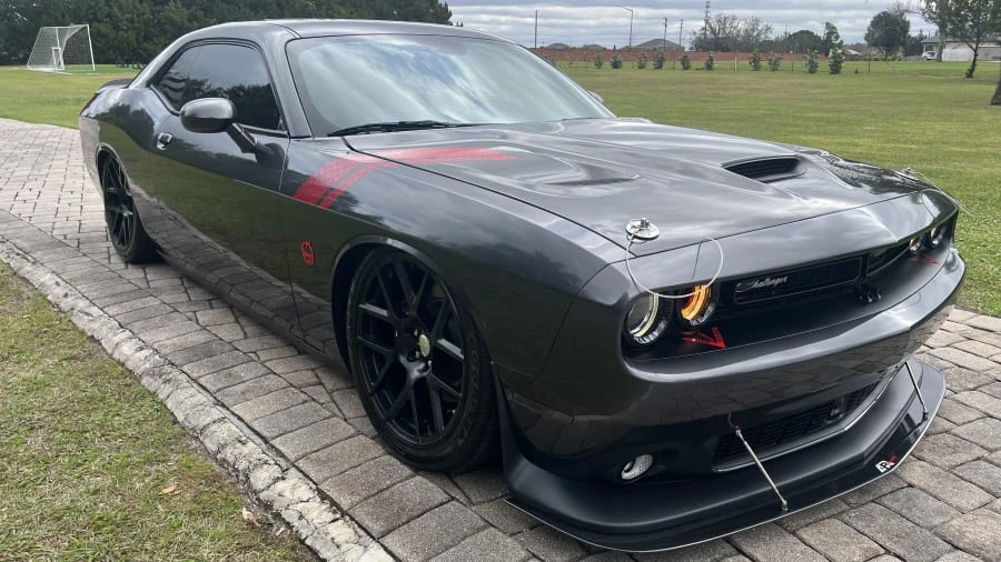 2015 Dodge Challenger SRT8 & 392 3rd Gen - Image 25 of 31