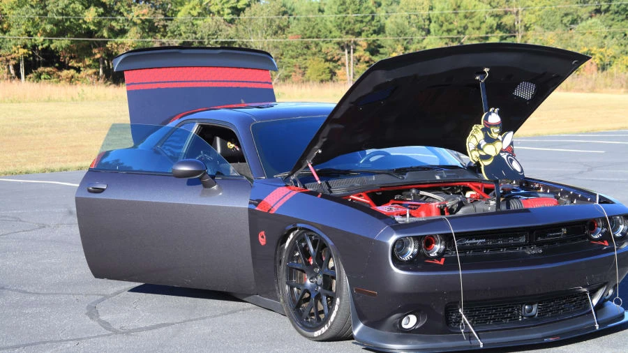 2015 Dodge Challenger SRT8 & 392 3rd Gen - Image 11 of 31