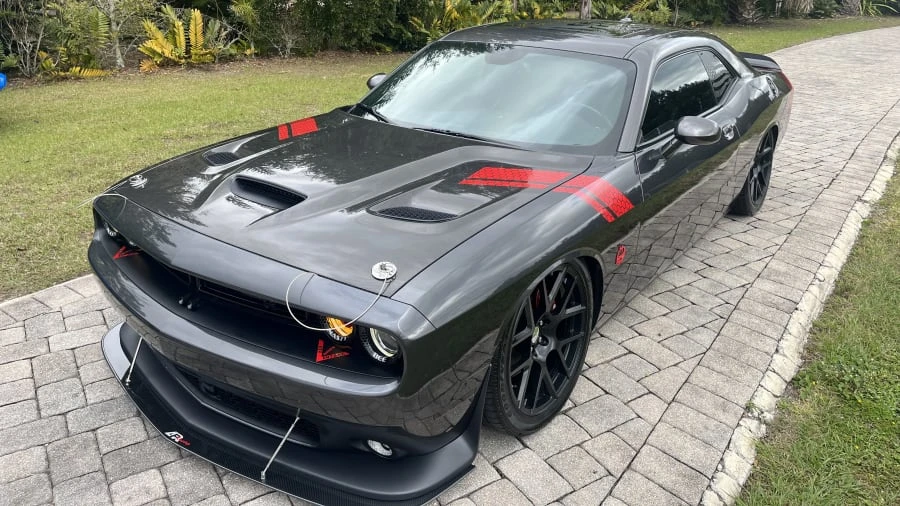 2015 Dodge Challenger SRT8 & 392 3rd Gen - Image 6 of 31