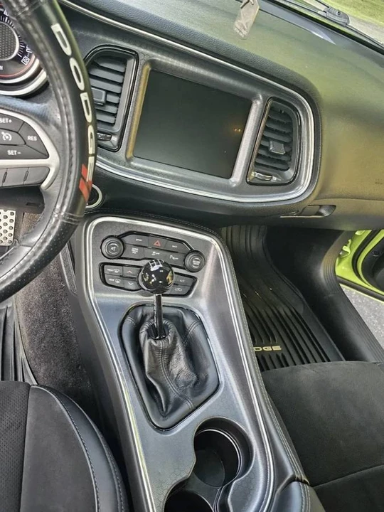2015 Dodge Challenger SRT8 & 392 3rd Gen - Image 13 of 16