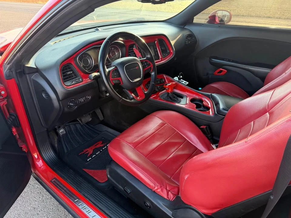 2015 Dodge Challenger SRT Hellcat 3rd Gen - Image 5 of 11
