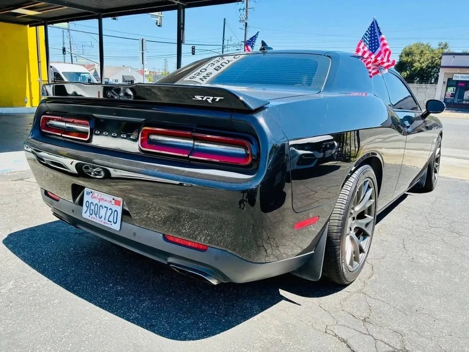 2015 Dodge Challenger SRT8 & 392 3rd Gen - Image 6 of 20