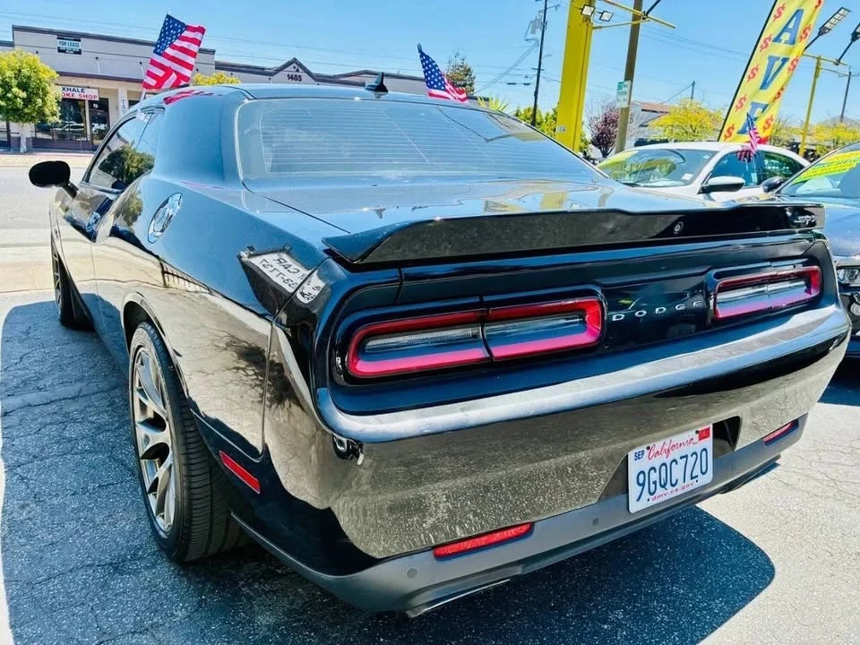 2015 Dodge Challenger SRT8 & 392 3rd Gen - Image 8 of 20
