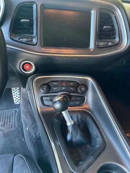 2015 Dodge Challenger SRT8 & 392 3rd Gen - Image 18 of 20