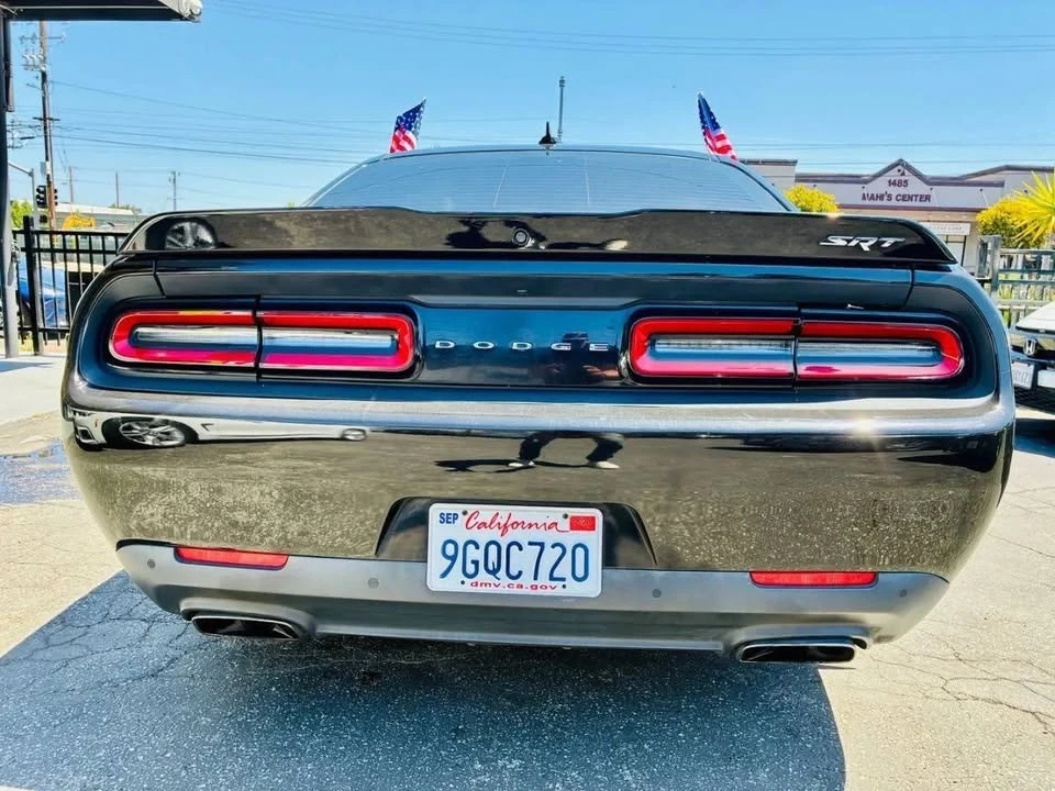 2015 Dodge Challenger SRT8 & 392 3rd Gen - Image 7 of 20