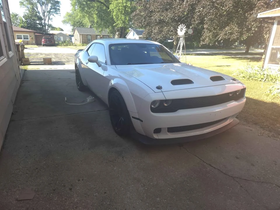 2015 Dodge Challenger SRT8 & 392 3rd Gen - Image 2 of 2