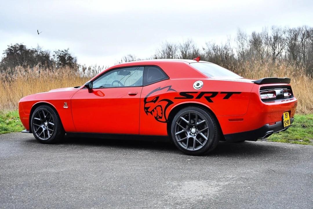2015 Dodge Challenger SRT8 & 392 3rd Gen - Image 20 of 31