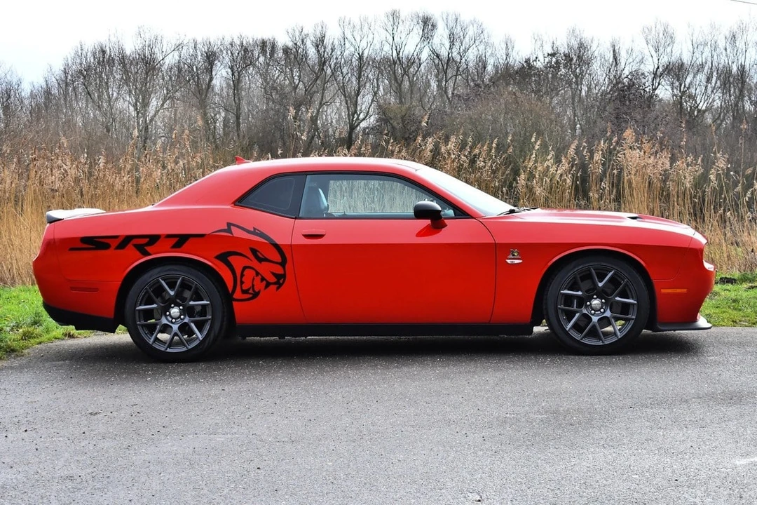 2015 Dodge Challenger SRT8 & 392 3rd Gen - Image 12 of 31