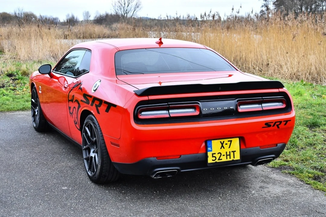 2015 Dodge Challenger SRT8 & 392 3rd Gen - Image 15 of 31