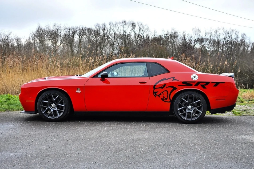 2015 Dodge Challenger SRT8 & 392 3rd Gen - Image 22 of 31