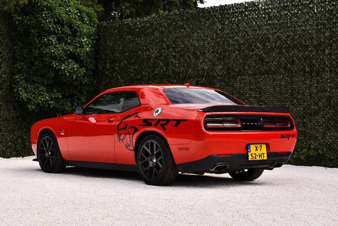 2015 Dodge Challenger SRT8 & 392 3rd Gen - Image 15 of 31