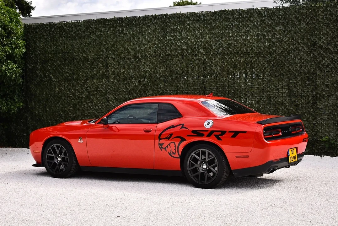 2015 Dodge Challenger SRT8 & 392 3rd Gen - Image 16 of 31
