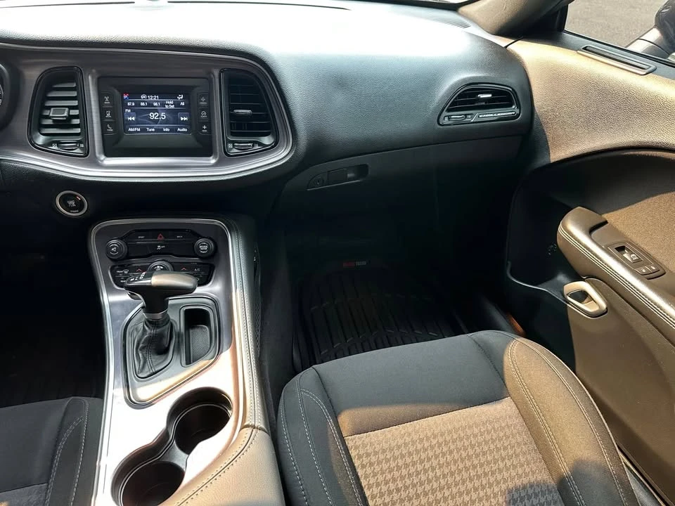 2015 Dodge Challenger 3rd Gen - Image 13 of 20