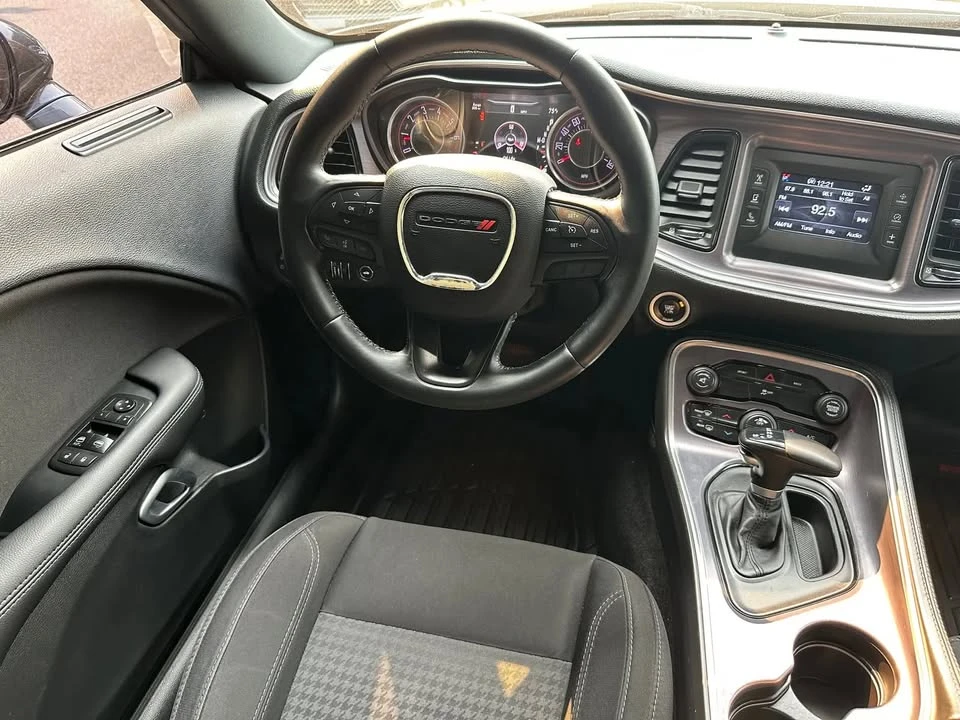 2015 Dodge Challenger 3rd Gen - Image 7 of 20