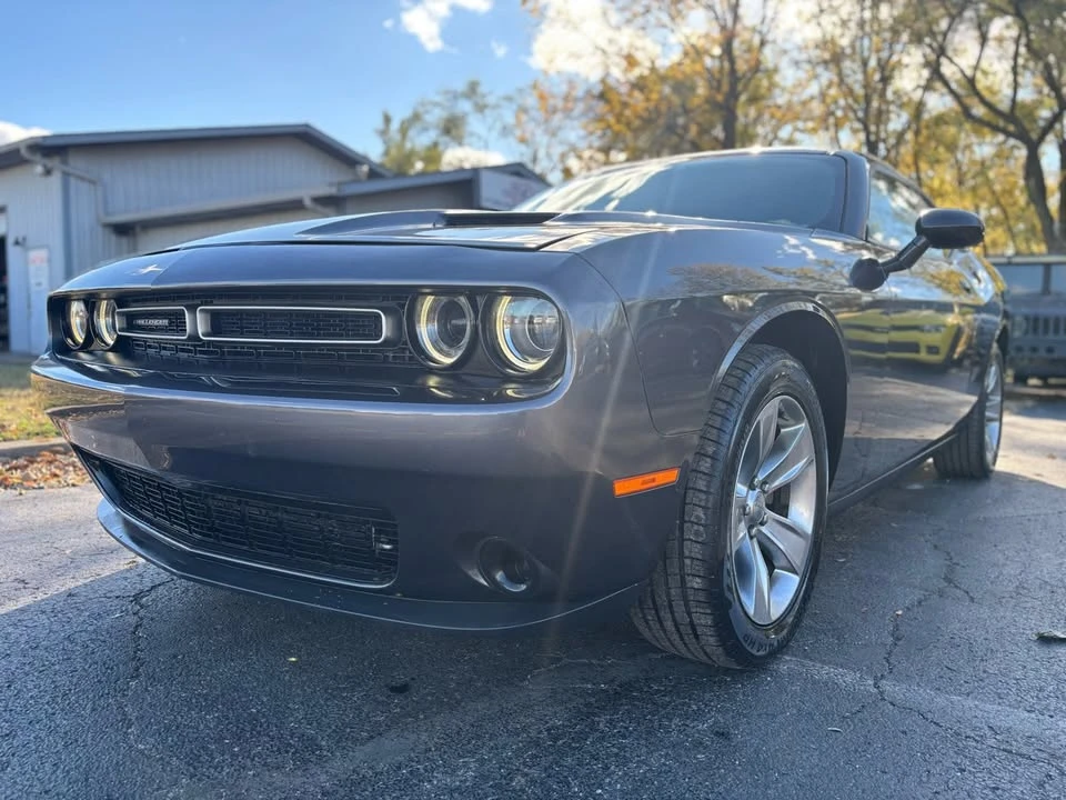 2015 Dodge Challenger 3rd Gen - Image 16 of 20
