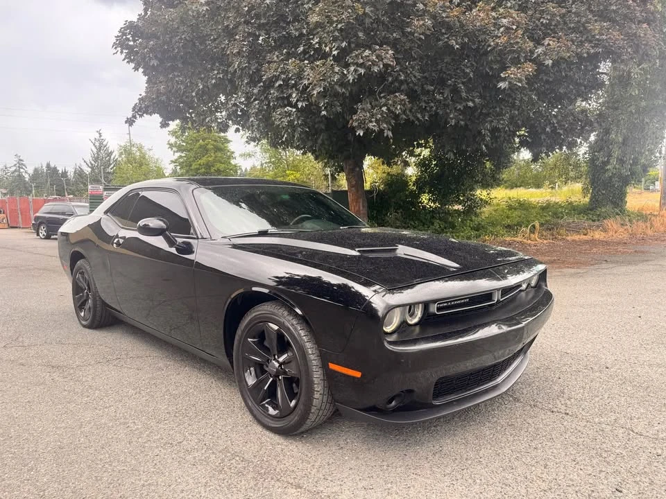 2015 Dodge Challenger 3rd Gen - Image 2 of 9