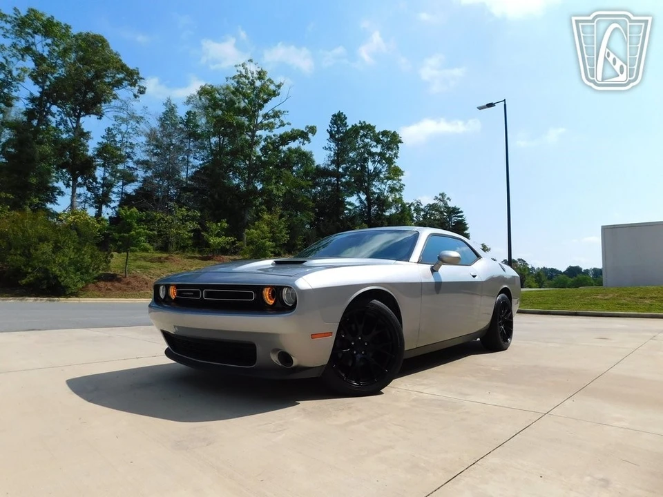 2015 Dodge Challenger 3rd Gen - Image 3 of 21