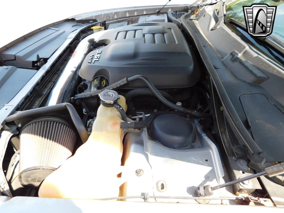 2015 Dodge Challenger 3rd Gen - Image 20 of 21