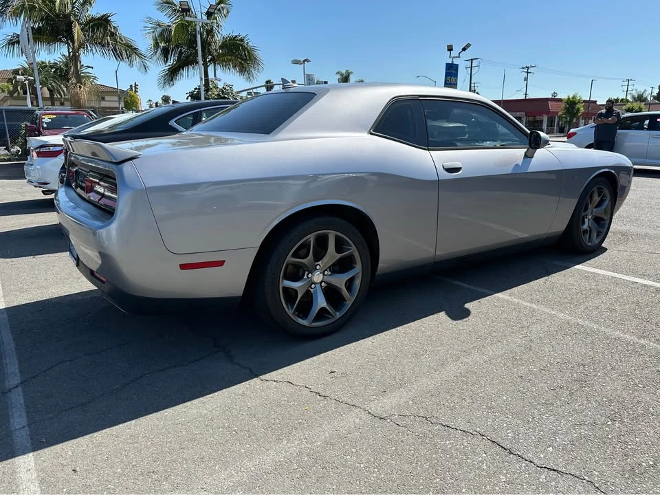 2015 Dodge Challenger 3rd Gen - Image 2 of 4
