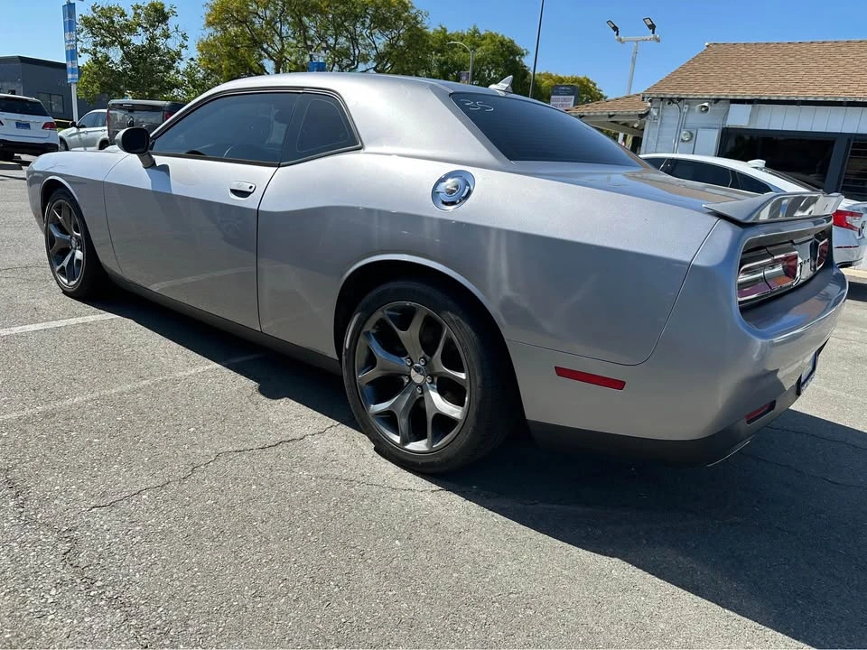 2015 Dodge Challenger 3rd Gen - Image 3 of 4