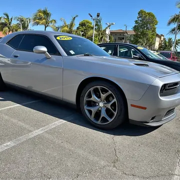 2015 Dodge Challenger SXT
