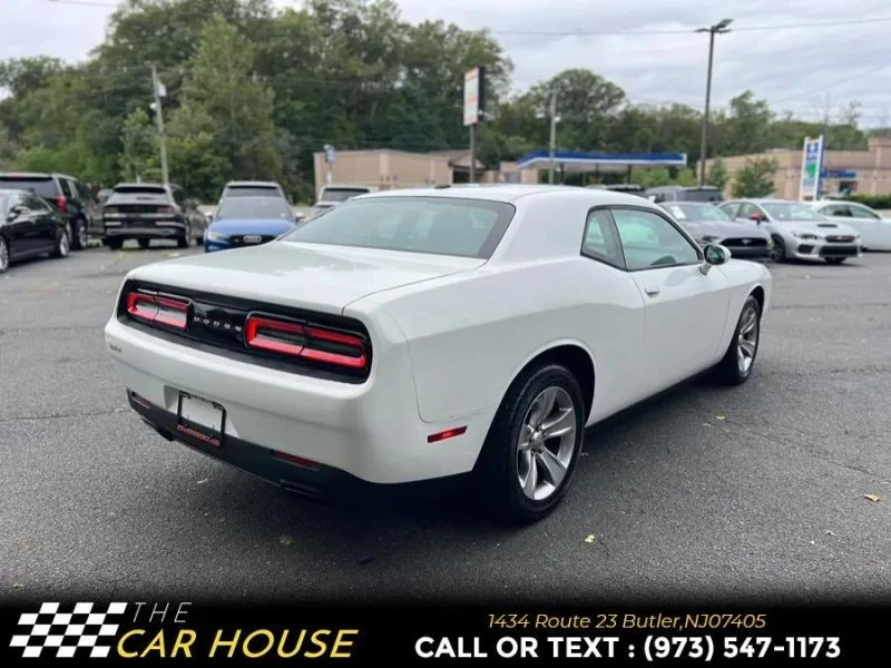 2015 Dodge Challenger 3rd Gen - Image 9 of 12