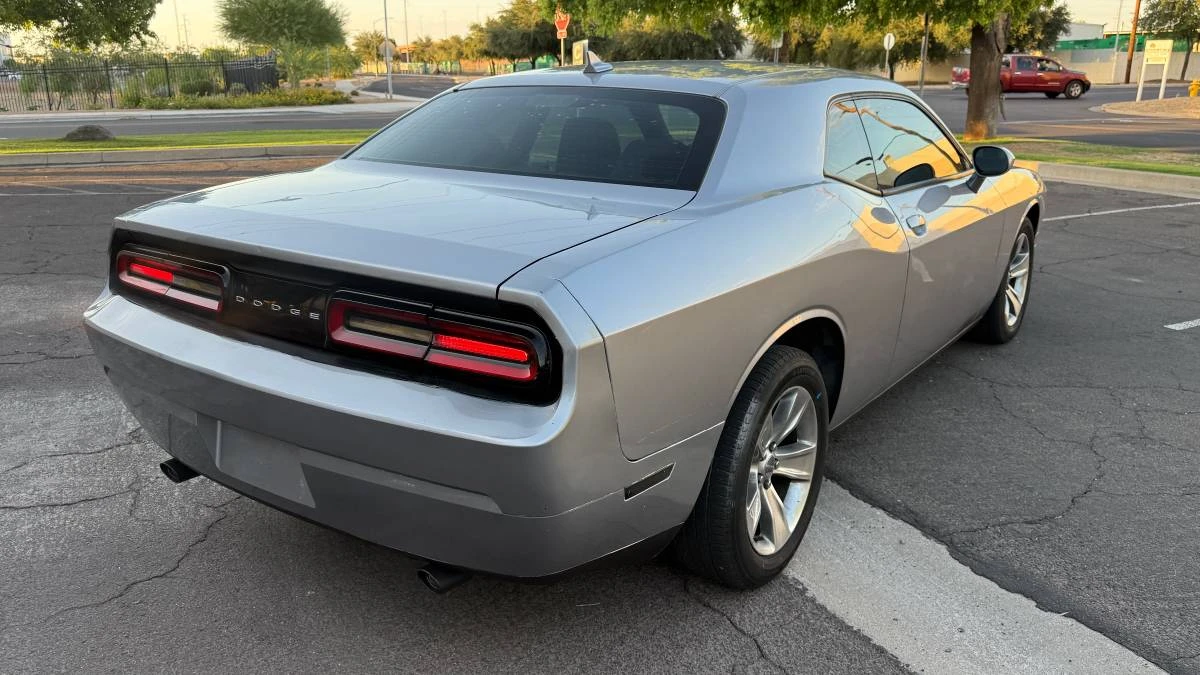 2015 Dodge Challenger 3rd Gen - Image 4 of 10