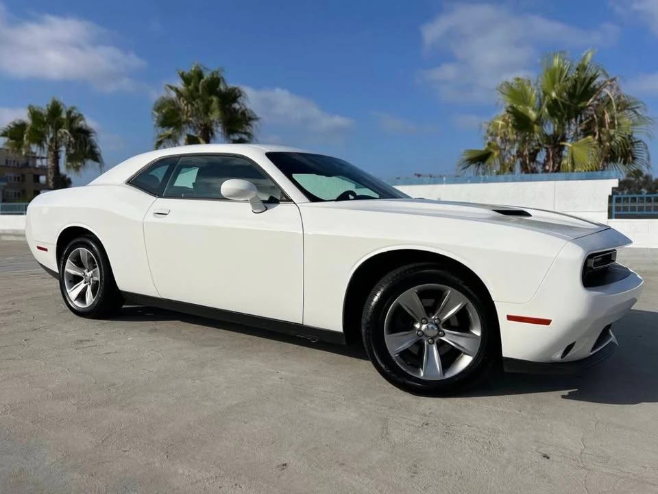 2015 Dodge Challenger 3rd Gen - Image 8 of 19
