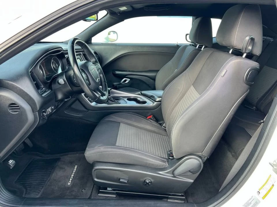 2015 Dodge Challenger 3rd Gen - Image 13 of 19