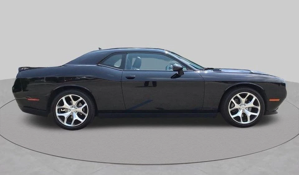 2015 Dodge Challenger 3rd Gen - Image 5 of 19