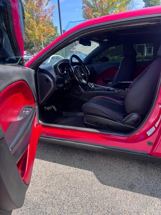2015 Dodge Challenger 3rd Gen - Image 6 of 8