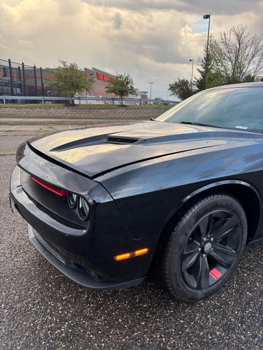 2015 Dodge Challenger 3rd Gen - Image 3 of 7