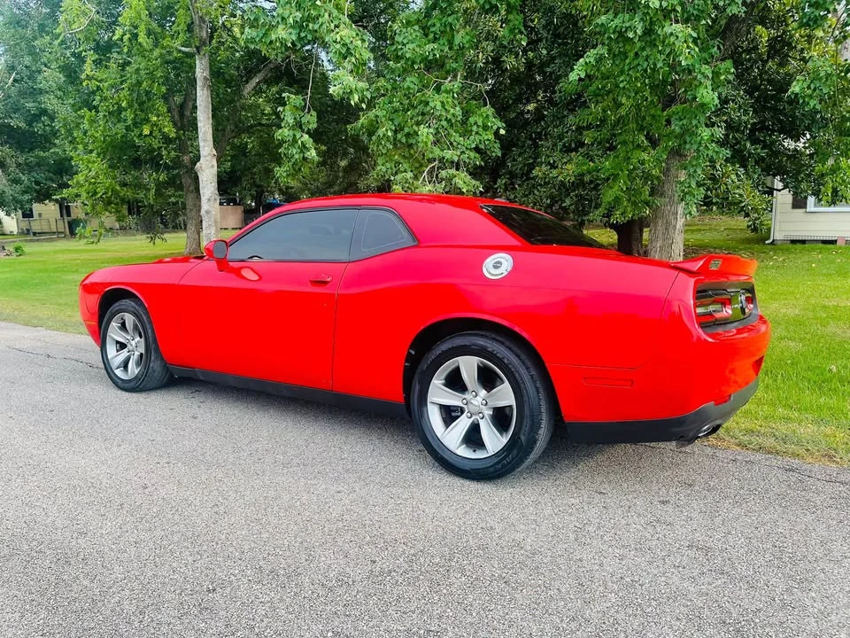 2015 Dodge Challenger 3rd Gen - Image 13 of 19