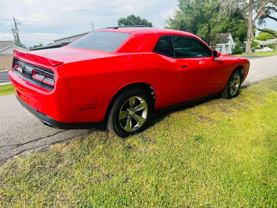 2015 Dodge Challenger 3rd Gen - Image 15 of 19