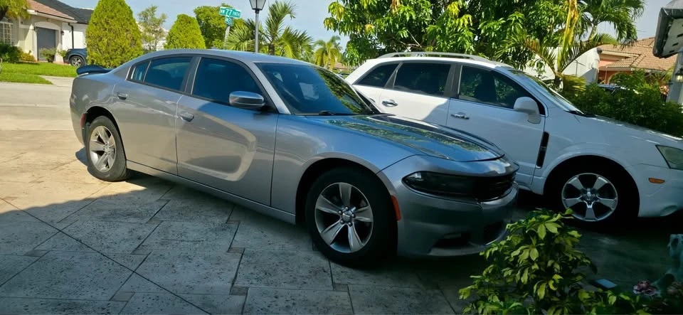 2015 Dodge Challenger 3rd Gen - Image 2 of 3