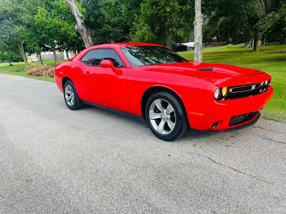 2015 Dodge Challenger 3rd Gen - Image 2 of 19
