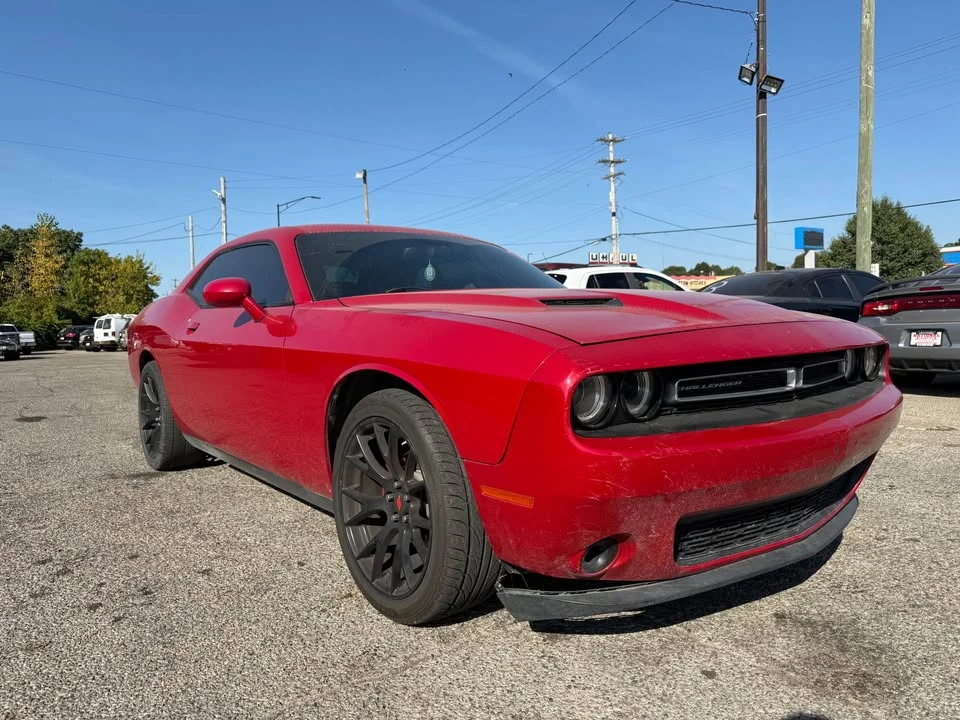 2015 Dodge Challenger 3rd Gen - Image 3 of 9
