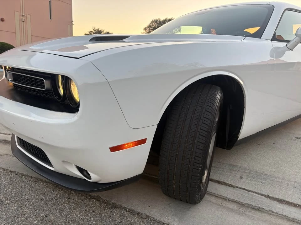 2015 Dodge Challenger 3rd Gen - Image 6 of 15