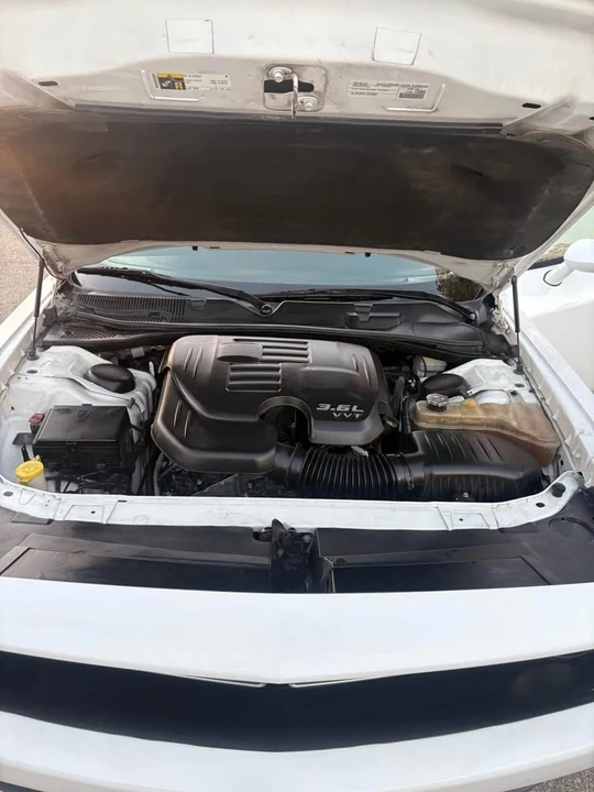 2015 Dodge Challenger 3rd Gen - Image 12 of 15