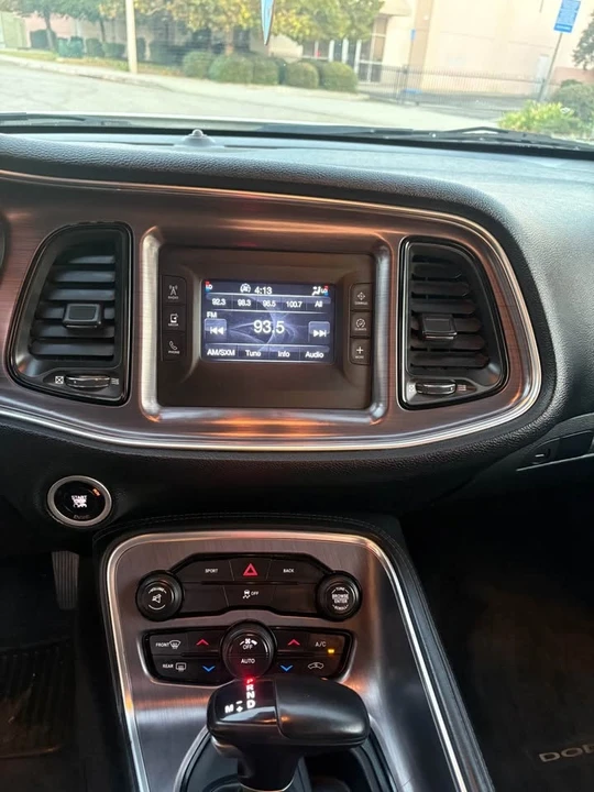 2015 Dodge Challenger 3rd Gen - Image 15 of 15
