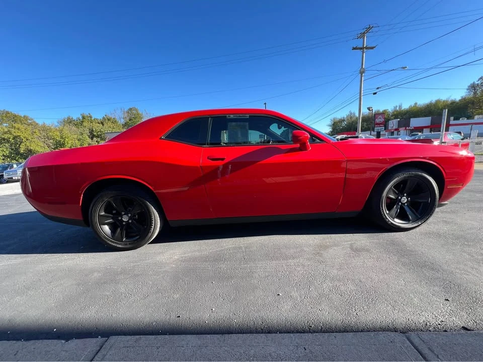2015 Dodge Challenger 3rd Gen - Image 11 of 15