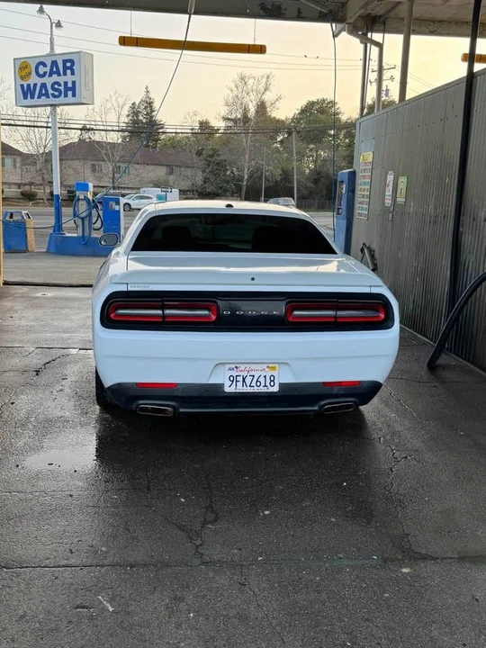 2015 Dodge Challenger 3rd Gen - Image 2 of 20